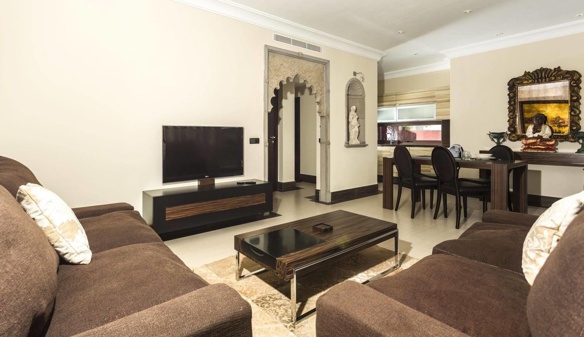 Rok Plaza - Only Adults Hotell Alcalá la Real Eksteriør bilde